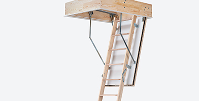 Fire-resistant loft ladders with sandwich trapdoor